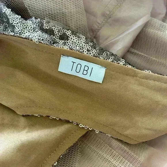 TOBI Vina Sequin Gold Dress Small Fit & Flare Open Back Short Tulle & Lined - Picture 8 of 9
